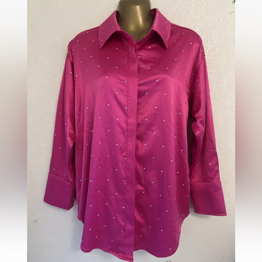 Blue B. NEW WOMAN PINK SATIN EFFECT SHIRT Rhinestone LONG SLEEVE SIZE S
